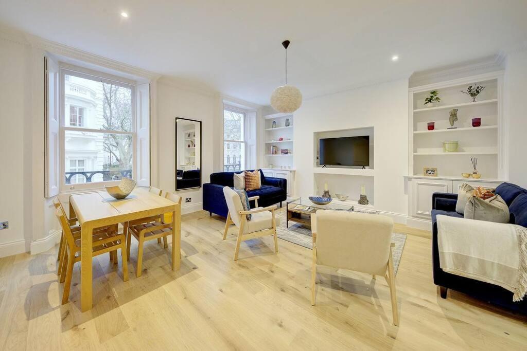 Stunning Hyde Park Apartment ลอนดอน ภายนอก รูปภาพ